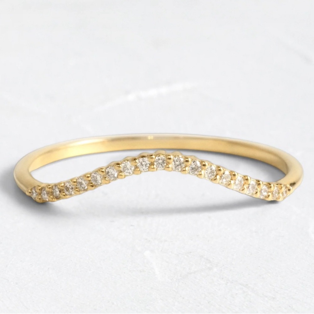 Diamond 10K Gold Ring - EUC
